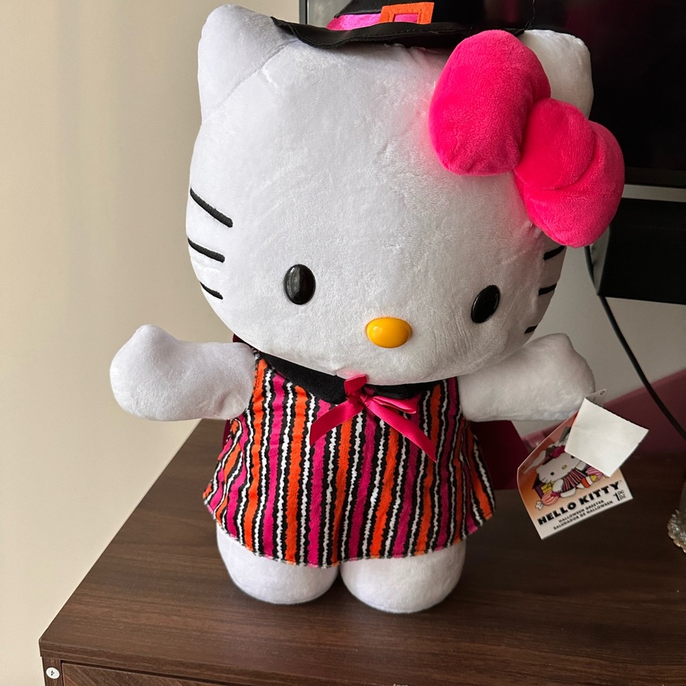 Hello Kitty Halloween witch greeter 2025